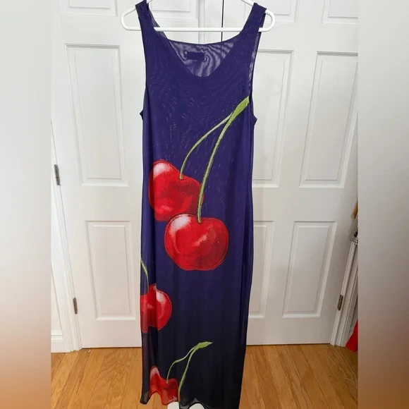 Preloved Muma World / Revolve Night Cherry Midi Dress Size XL - Picture 3 of 6